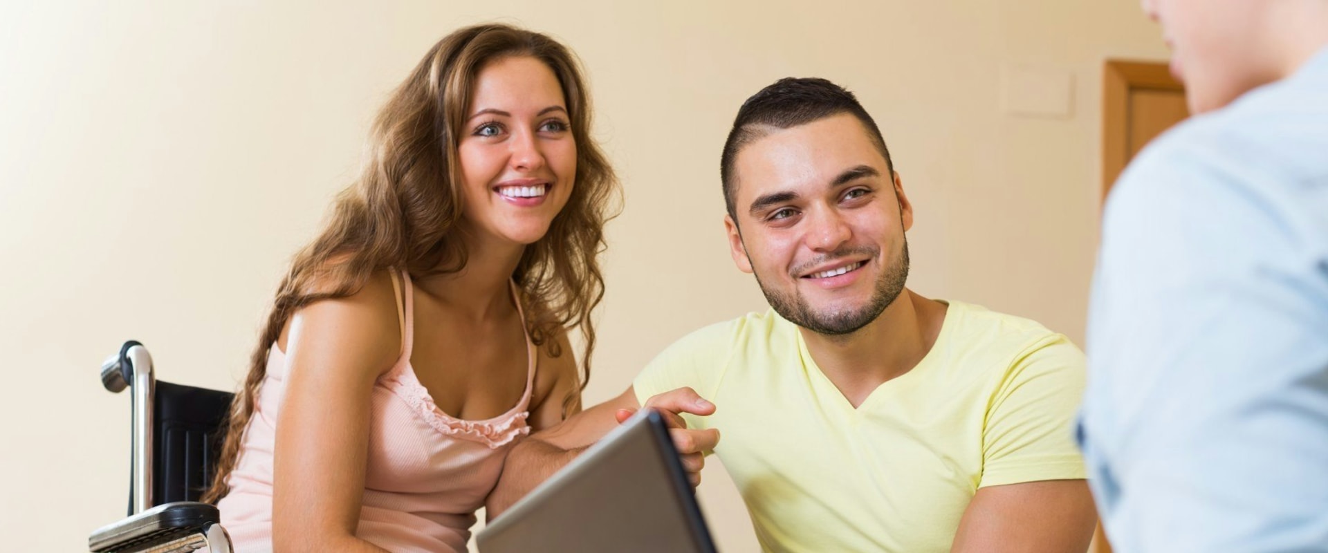 What does an ndis local area coordinator do?