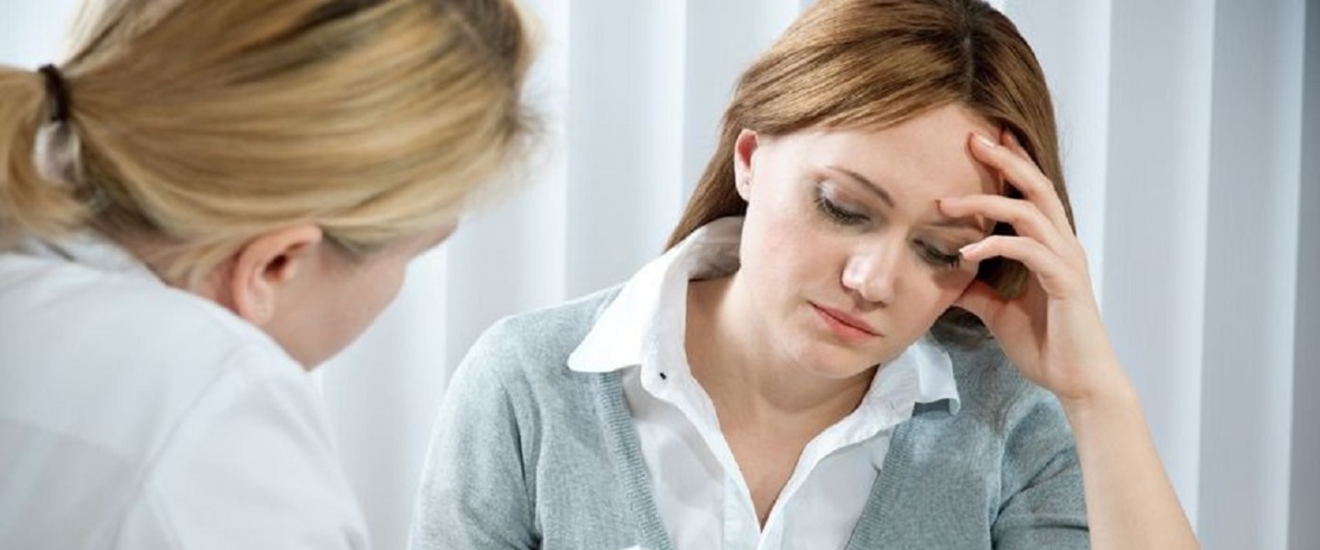 How does psychology contribute to health care?